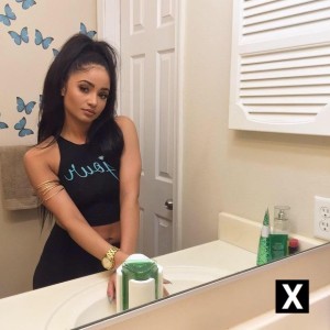 AMILLIA, Victoria escorts