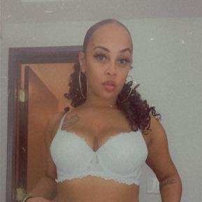 Daniella, Pittsburgh escorts