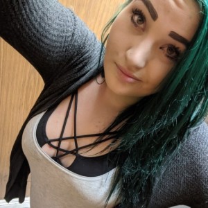 Ravyn, Sparks escorts