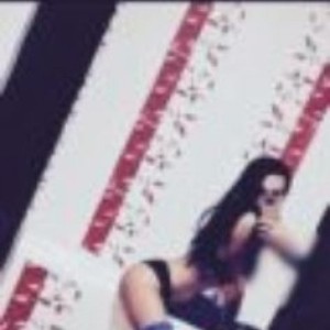 Queen Bee, Bedford escorts
