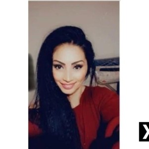 Cristina, Heywood escorts