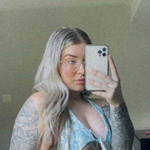Clara, Fayetteville AR escorts