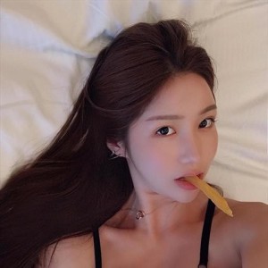 V E R S A, Hong Kong escorts