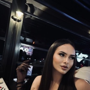 Deniz, Aydin escorts