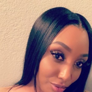 Jade, Elgin escorts