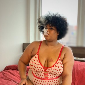 Violet, Danbury escorts