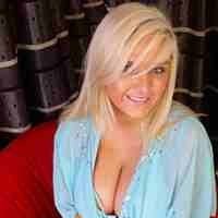 APRIL, Salem escorts