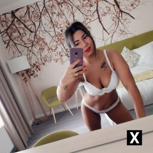 Aisha, Corby escorts