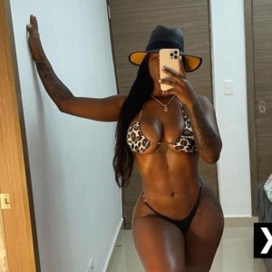 VIP, Larkhall escorts