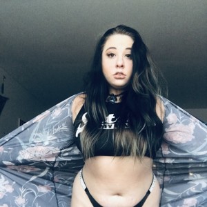 Iris, Davenport escorts