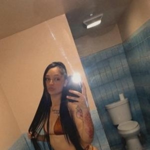 Mya, Fullerton escorts