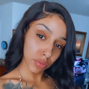 Hunniee, Fairmount escorts