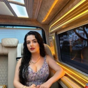 Elzem, Kayseri escorts