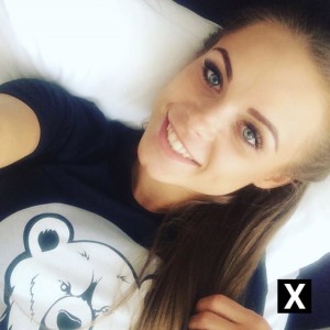 Jolie, Bebington escorts