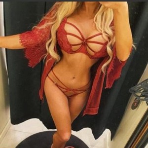 ALLETA, Troisdorf escorts