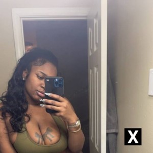 Jade, Minneapolis escorts