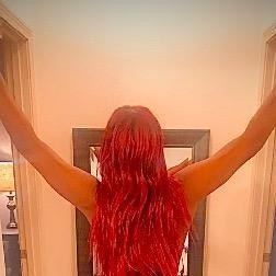 ROXI, Pocahontas escorts