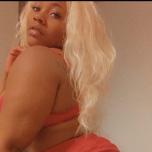 Lola, Dayton escorts