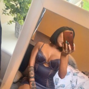 Kassyeee, Livingston escorts