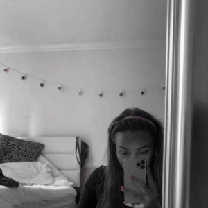 Evira, Bretagne escorts