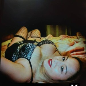 Phoenix, Nanaimo escorts