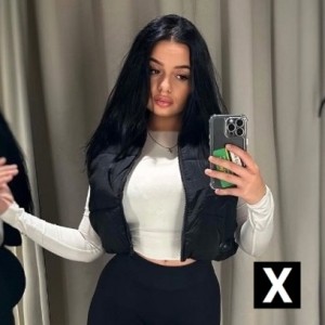 Melissa, Bushey escorts