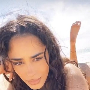 Neema, Edison escorts