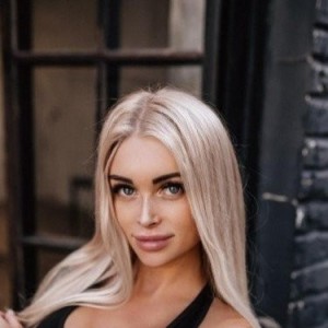 Anna, Firenze escorts