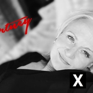 Courtney, Leander escorts