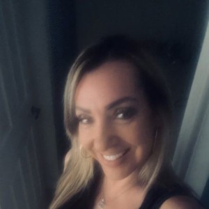 Dee, Okeechobee escorts