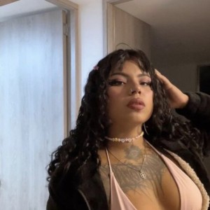 Lora, Rialto escorts