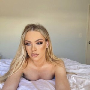 Kamille, Toulon escorts