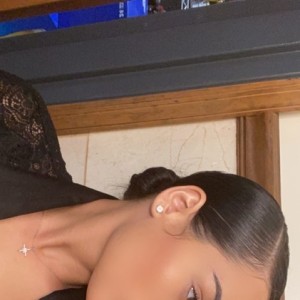 Demi, Hampton escorts