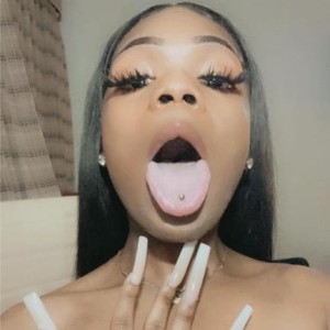 Geni, Clearwater escorts