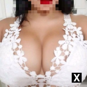 Cris, Badajoz escorts