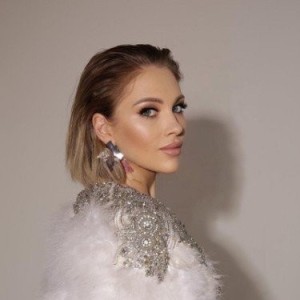 Mia, Milano escorts