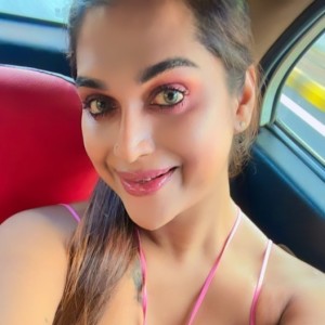 Jesica, Vapi escorts