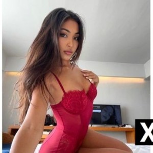 IZABEL, Billericay escorts