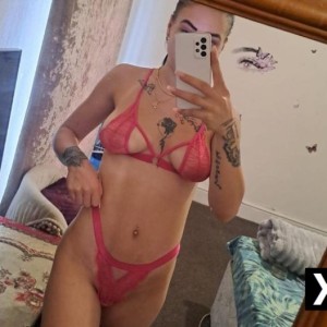 Sara, Kenilworth escorts