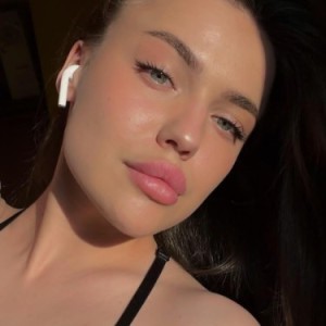 Monica, Nauen escorts