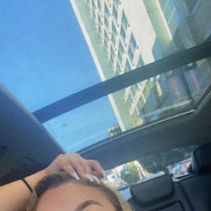Lexmari69, Clovis escorts