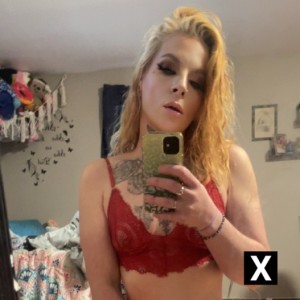 Bexxxx, Long Island escorts