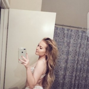 Loline, Metz escorts