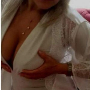 Elena, Avilés escorts