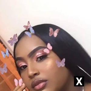 Alanna, Hinesville escorts