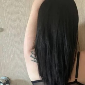 Elli Baby, Kitchener escorts
