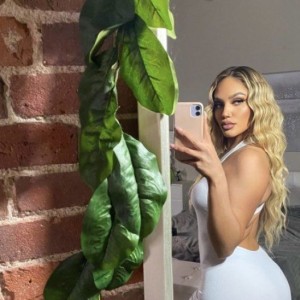 Kelly, Wisconsin escorts