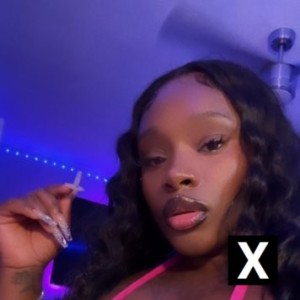 Mona, Athens escorts