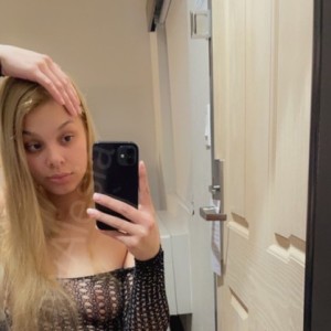 LuvvAlesia, Salinas escorts