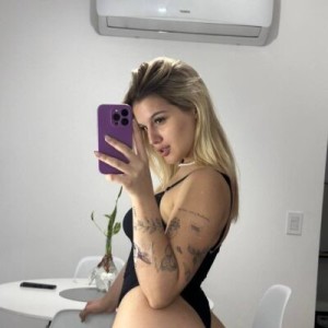 Lara, Jyderup escorts